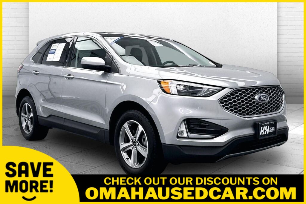 Iconic Silver Metallic 2023 Ford Edge SUV / Crossover All-Wheel Drive 8-Speed Automatic
