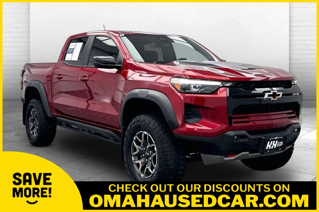 Radiant Red Tintcoat 2024 Chevrolet Colorado Pickup Truck Four-Wheel Drive 8-Speed Automatic