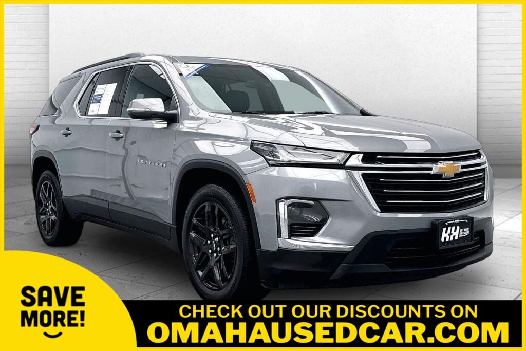 2023 Chevrolet Traverse LT Cloth AWD