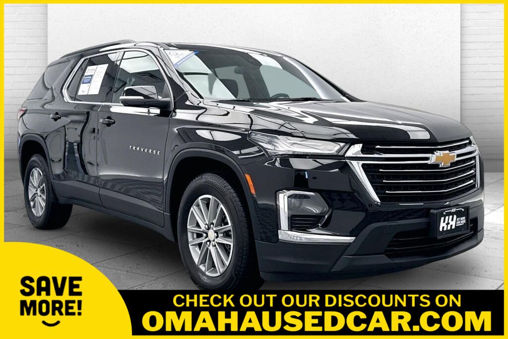 2023 Chevrolet Traverse LT Cloth AWD