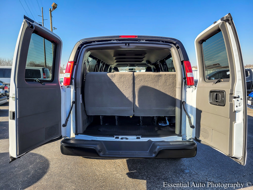 2023 Chevrolet Express LS photo 7