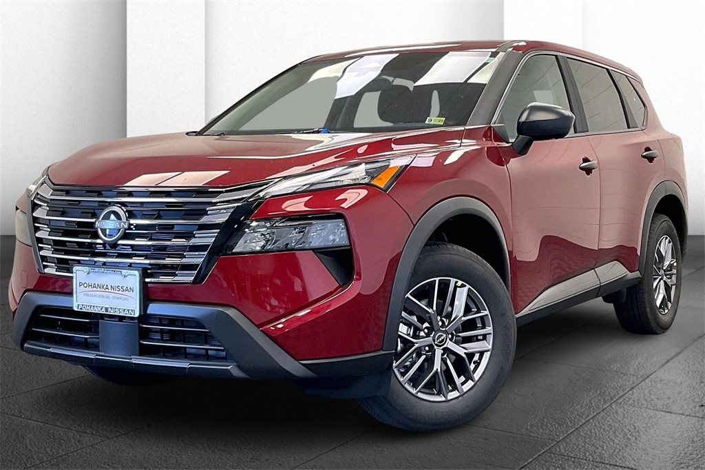 2025 Nissan Rogue S photo 2