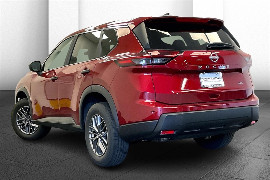 2025 Nissan Rogue S photo 3