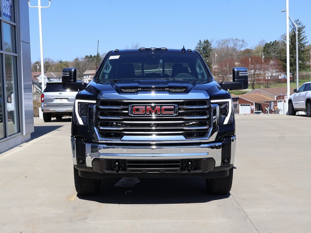 2025 Gmc Sierra 2500 HD SLT photo 3