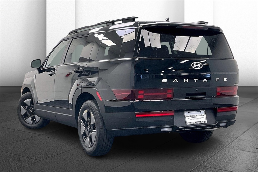 2025 Hyundai Santa Fe SEL photo 3