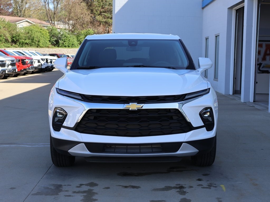 2025 Chevrolet Blazer 2LT photo 4