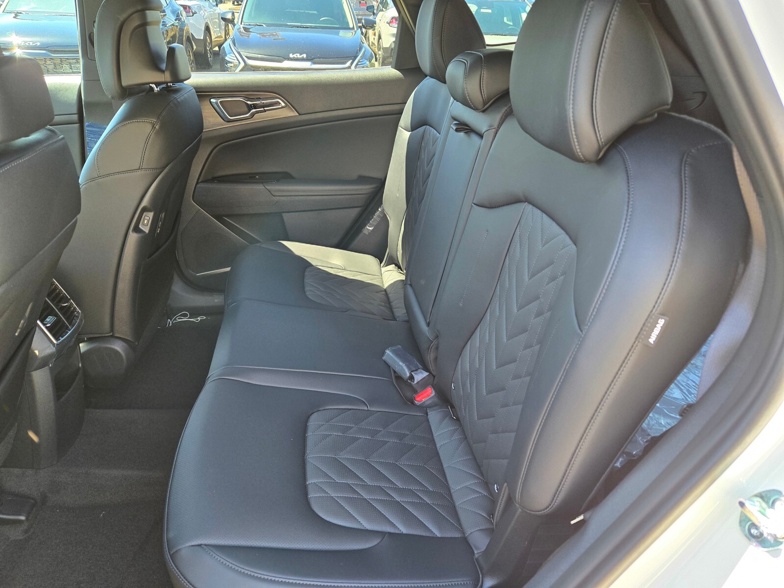 2025 Kia Sportage Plug-In Hybrid X-Line Prestige photo 4