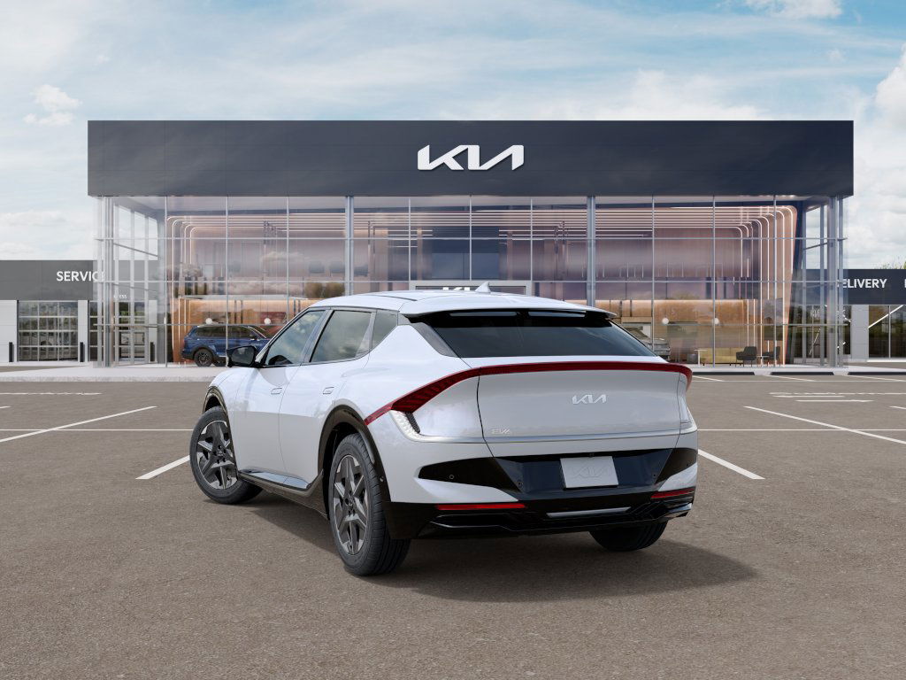 2025 Kia EV6 Light photo 3