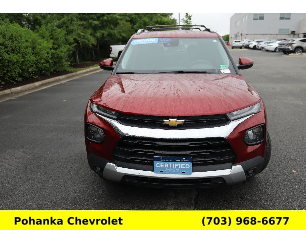 2022 Chevrolet Trailblazer LT photo 2