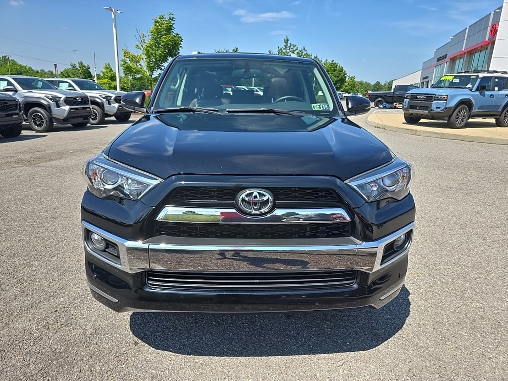 2018 Toyota 4Runner Limited photo 2
