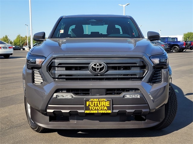 2025 Toyota Tacoma SR5 photo 2