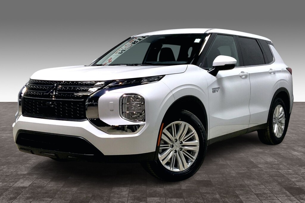 Mitsubishi Outlander Hybrid Plug-in ES S-AWC 2025