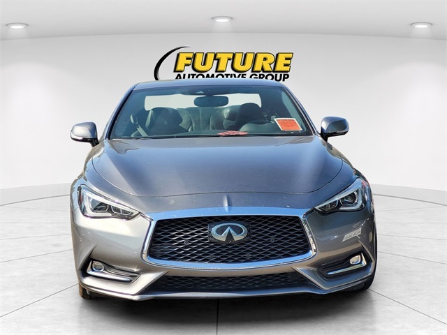 2017 Infiniti Q60 3.0t Premium photo 2