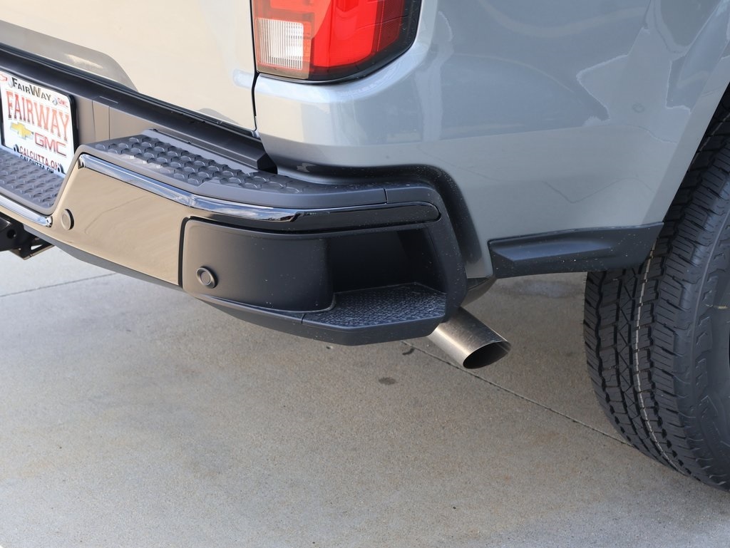 2025 Chevrolet Colorado Z71 photo 10