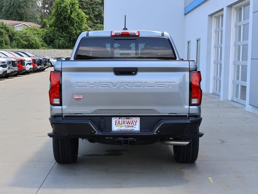 2025 Chevrolet Colorado Z71 photo 7