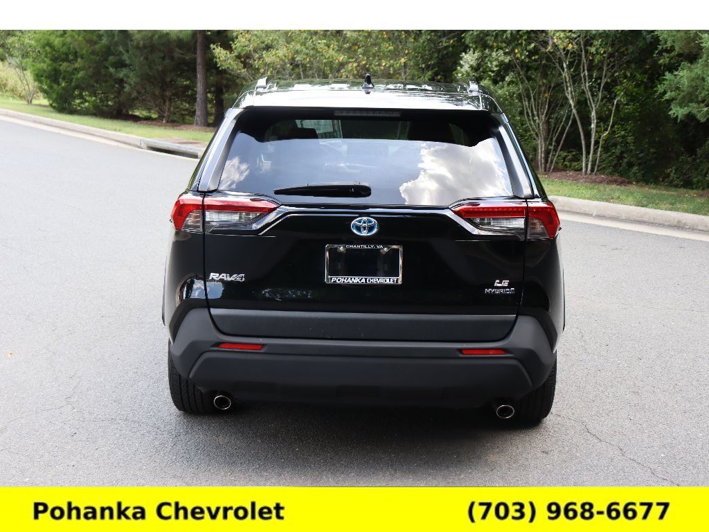 2021 Toyota RAV4 Hybrid LE photo 6
