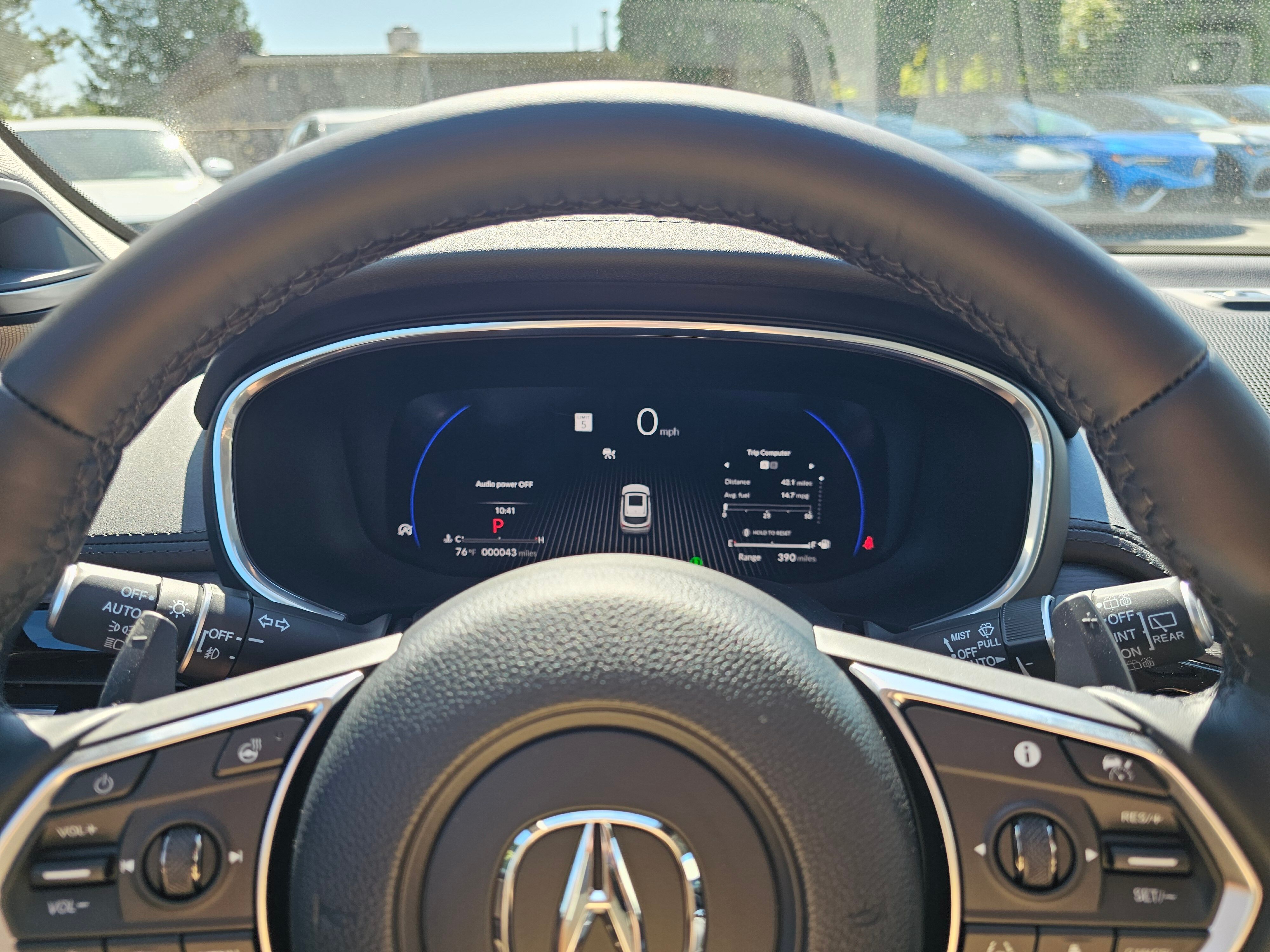 2026 Acura MDX SH-AWD Advance photo 4