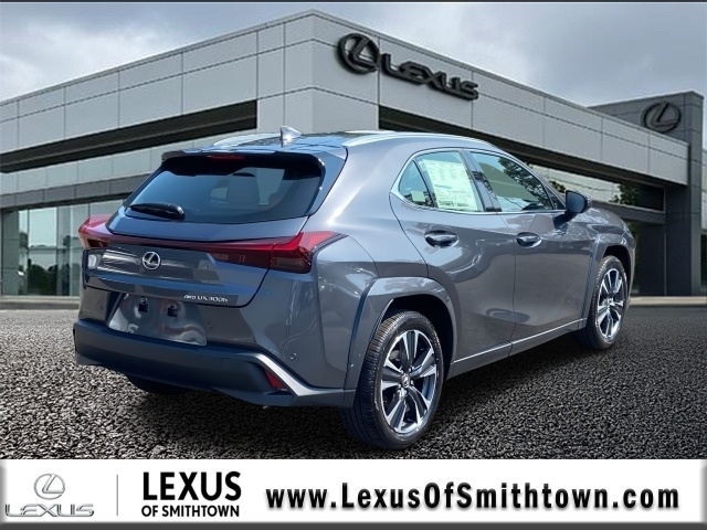 2025 Lexus UX Premium photo 4