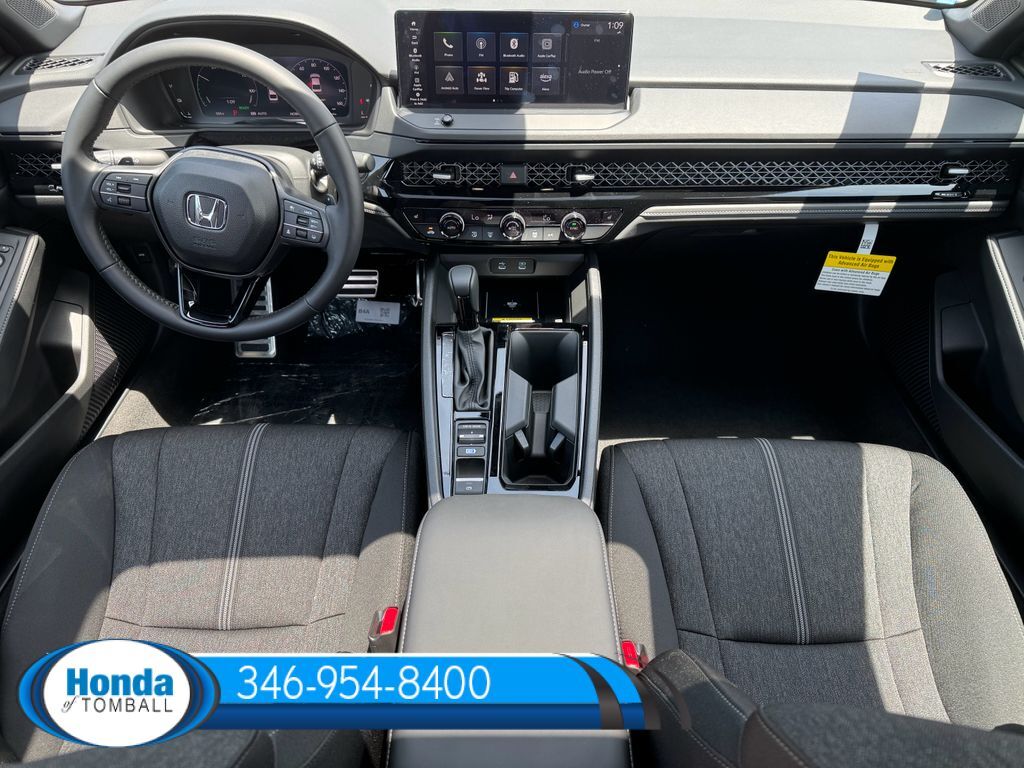 2025 Honda Accord Hybrid Sport photo 2