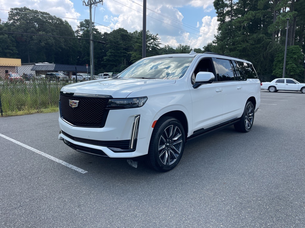 2023 Cadillac Escalade ESV Sport Platinum photo 2