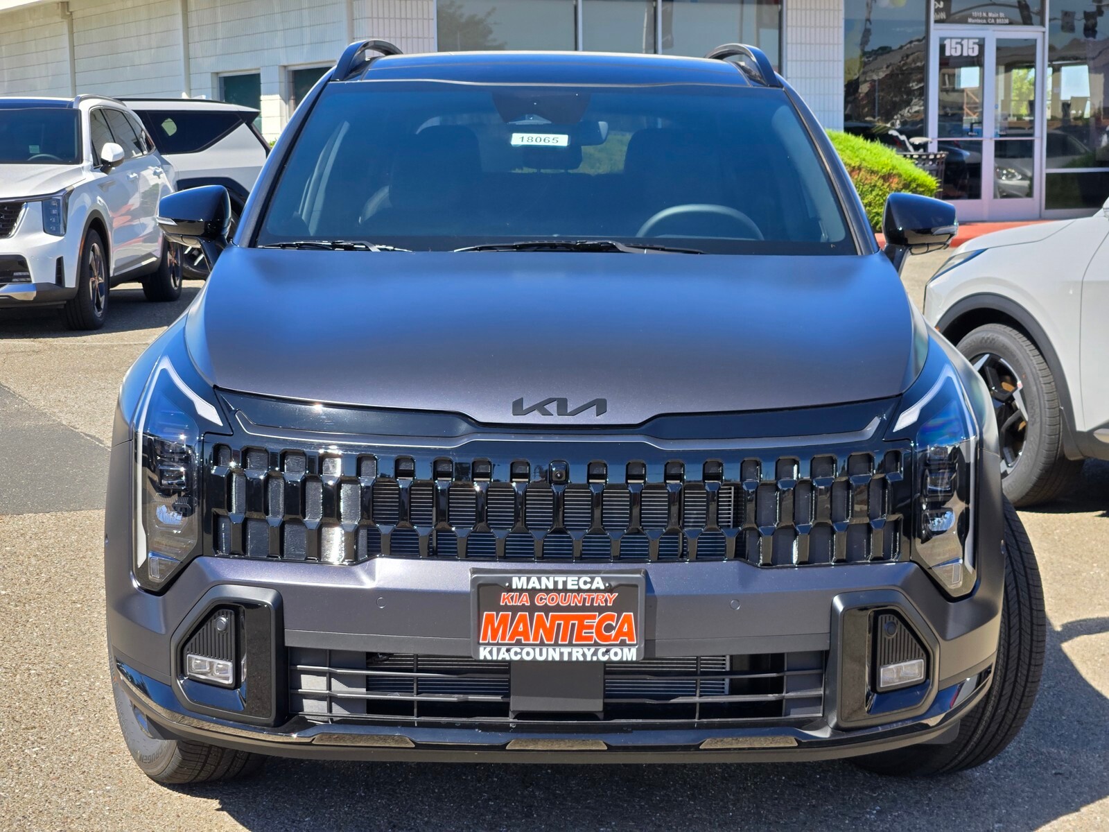 2026 Kia Sportage X-Line photo 2