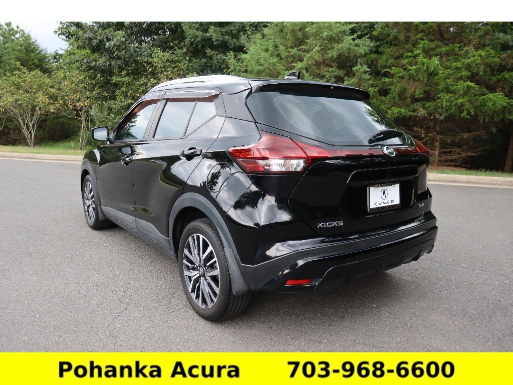 2021 Nissan Kicks SV photo 4