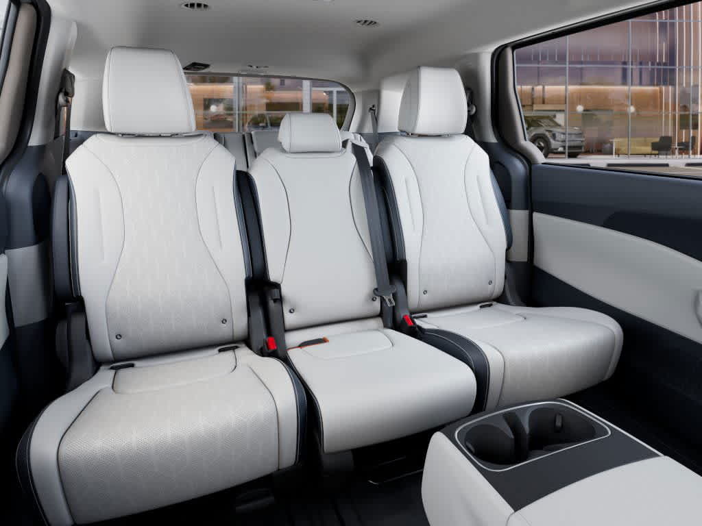 2026 Kia Carnival EX photo 12