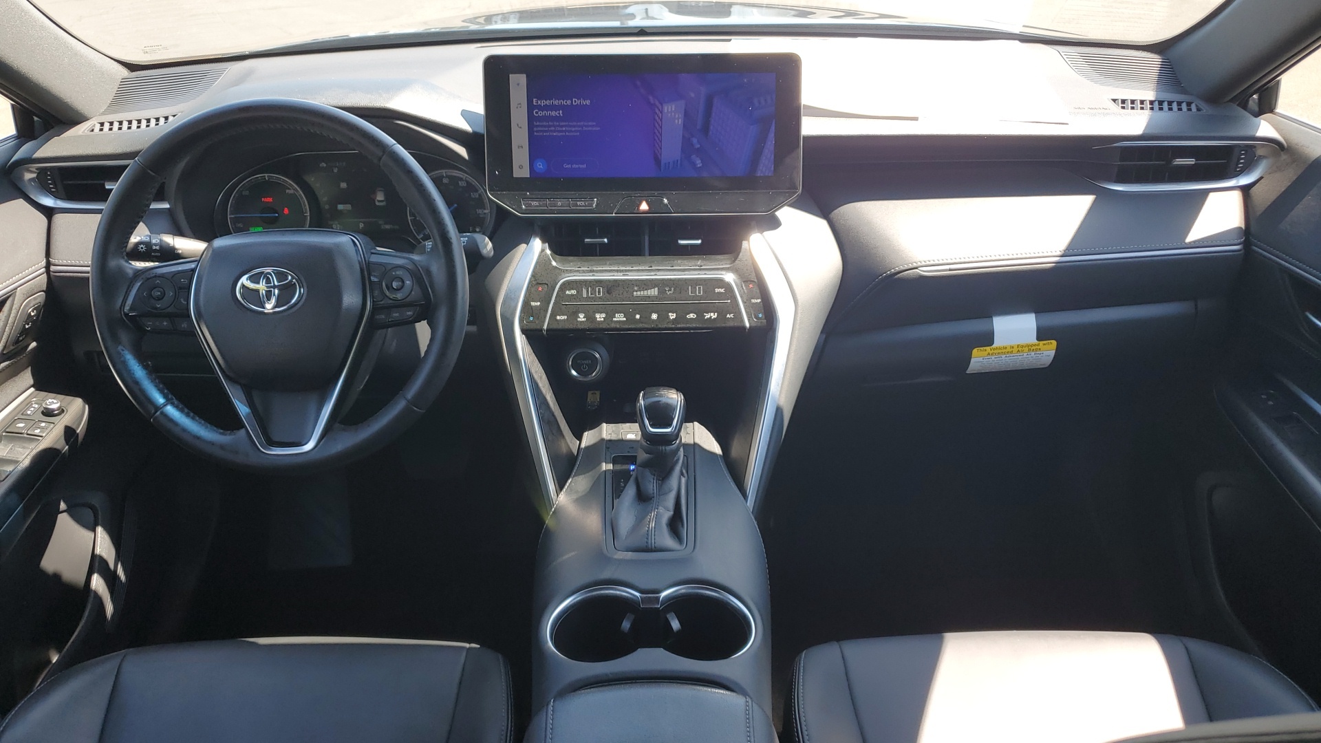 2024 Toyota Venza XLE photo 7