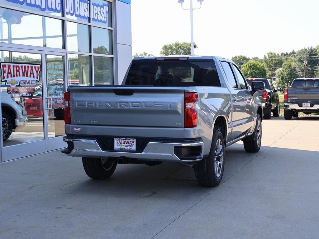 2026 Chevrolet Silverado 1500 LT photo 3