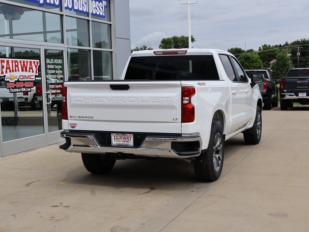 2026 Chevrolet Silverado 1500 LT photo 3