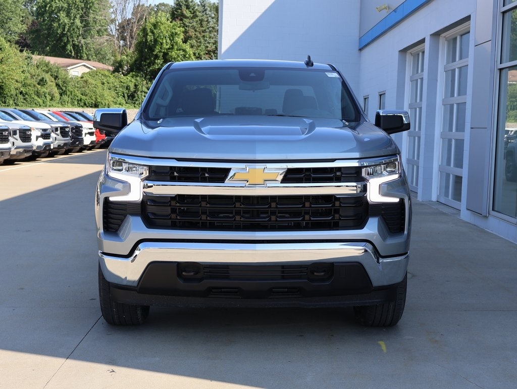 2026 Chevrolet Silverado 1500 LT photo 4