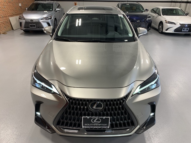 2022 Lexus NX 350 photo 3