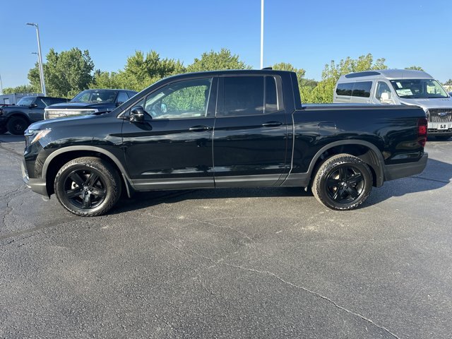 2022 Honda Ridgeline Black Edition photo 2