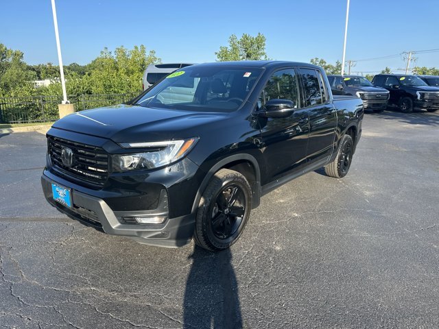 2022 Honda Ridgeline Black Edition photo 3
