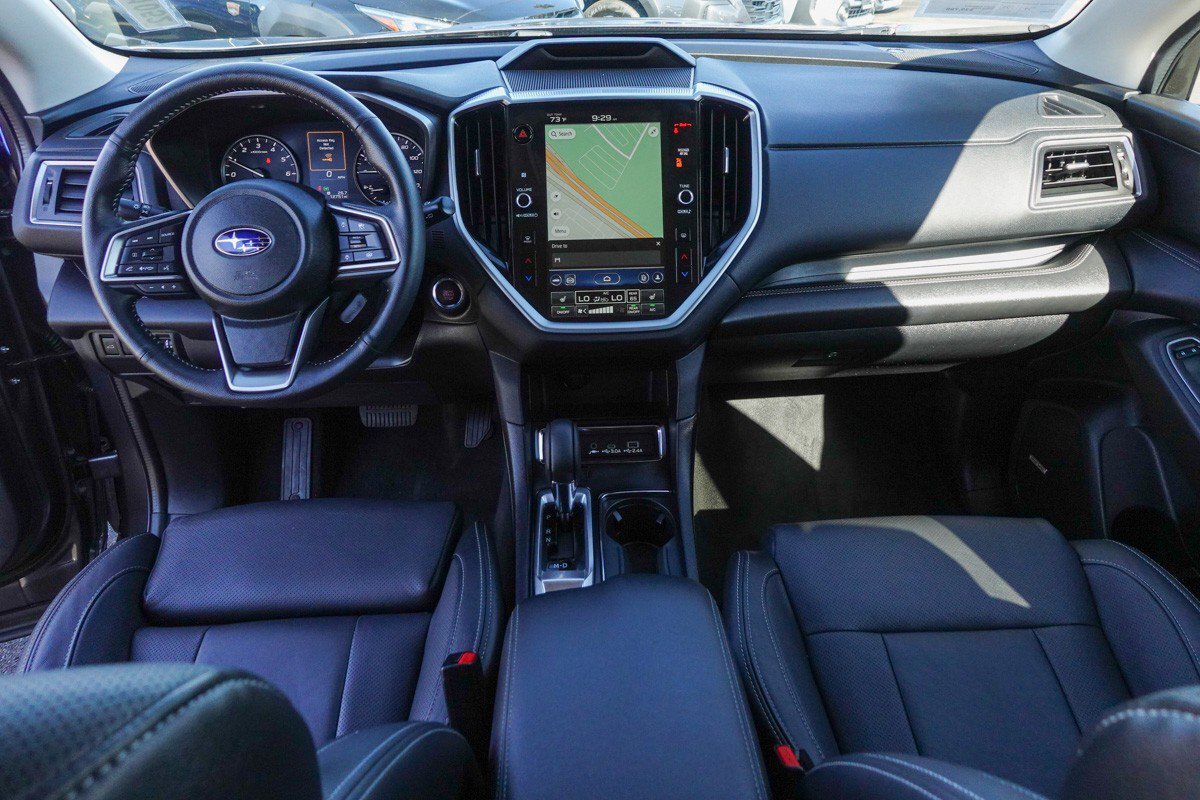 2024 Subaru Ascent Limited photo 3