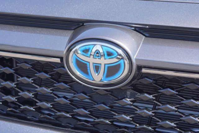 2024 Toyota RAV4 Prime SE photo 5