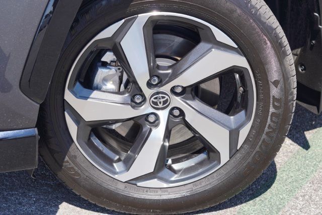 2024 Toyota RAV4 Prime SE photo 9