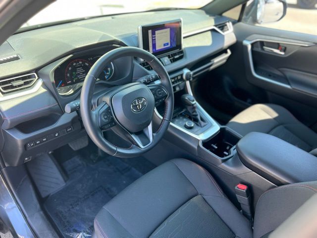 2024 Toyota RAV4 Prime SE photo 11