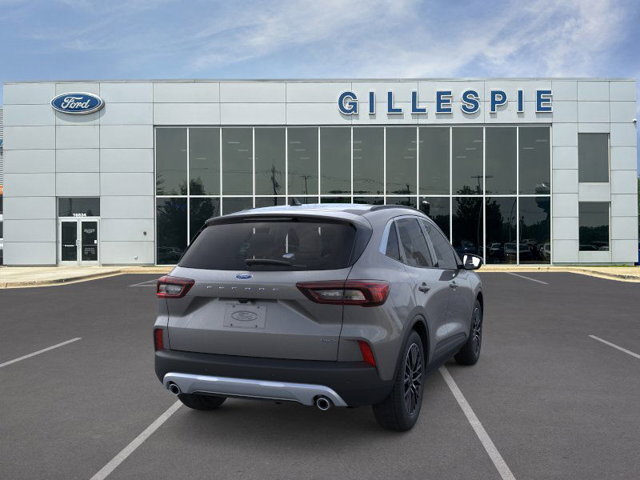 2024 Ford Escape photo 8