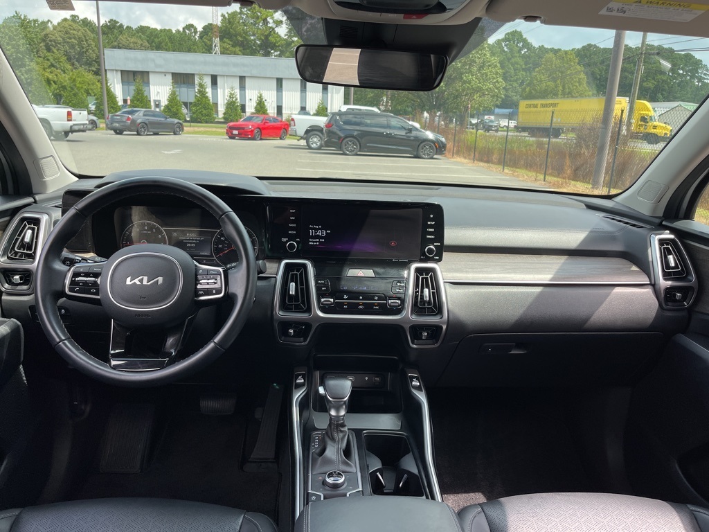 2023 Kia Sorento X-Line EX photo 4