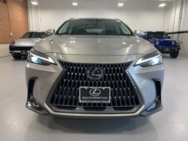 2022 Lexus NX 350 photo 2