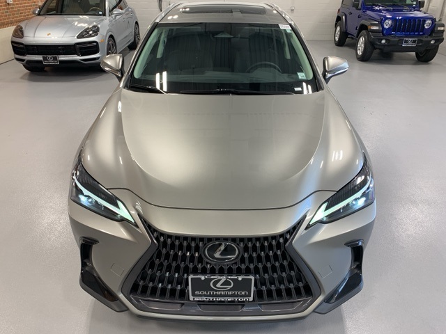 2022 Lexus NX 350 photo 3