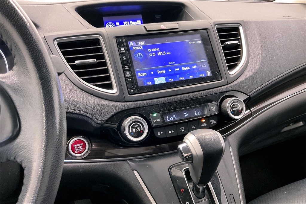 2015 Honda CR-V Touring photo 3