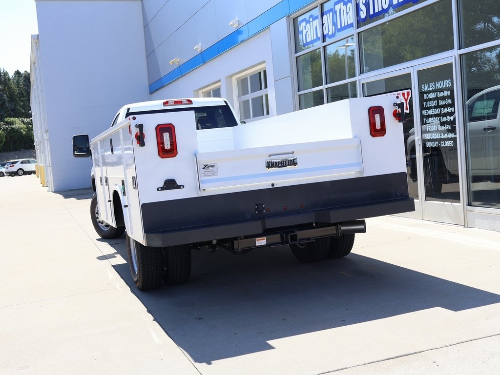 2025 Chevrolet Silverado 3500HD Work Truck photo 5