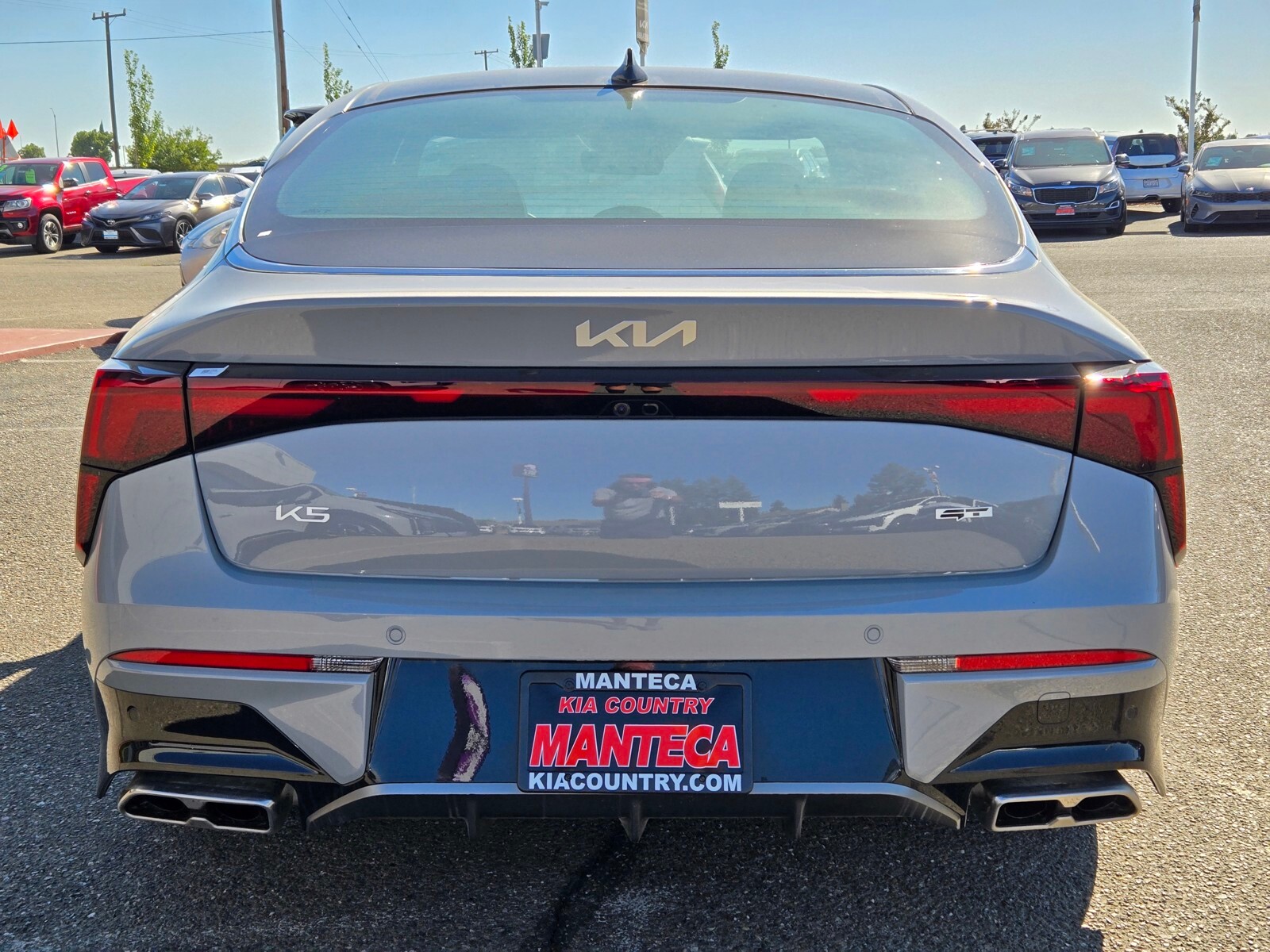 2026 Kia K5 GT photo 3