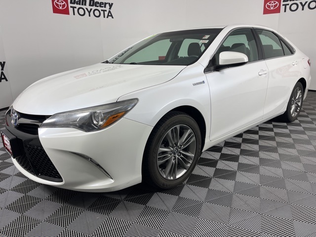 2017 Toyota Camry Hybrid SE photo 4