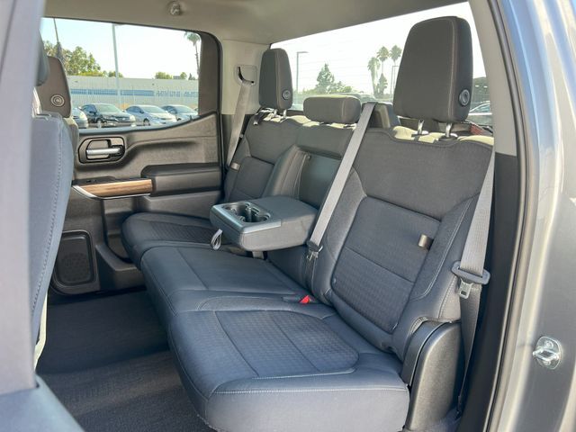 2021 Chevrolet Silverado 1500 RST photo 12