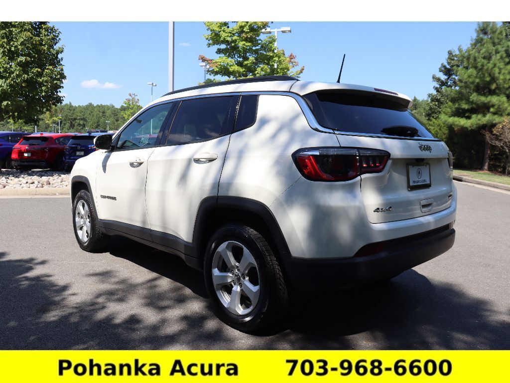 2019 Jeep Compass Latitude photo 3