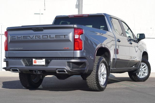 2021 Chevrolet Silverado 1500 RST photo 3