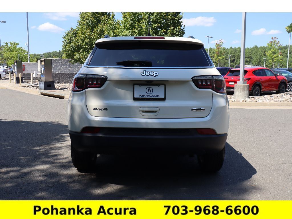 2019 Jeep Compass Latitude photo 4